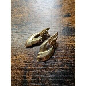 Vintage Signed JS Gold Tone Dangle Statement Earrings 2.5” Classic Old Money